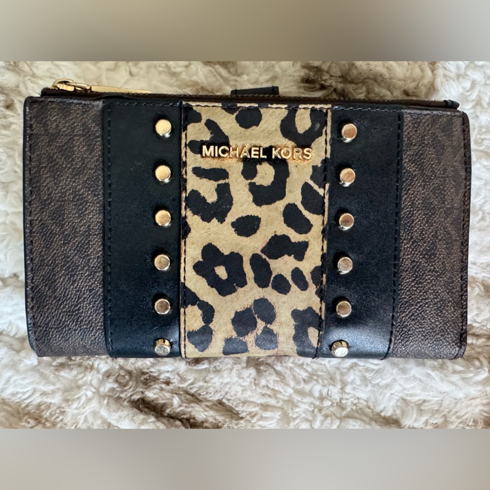 Michael Kors Black and Brown Leopard Print Wallet